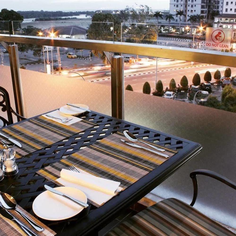 Estadia Hotel Malacca Eksteriør billede